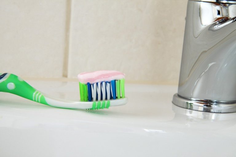dentifricio naturale