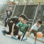 Movimento all'aria aperta per bambini